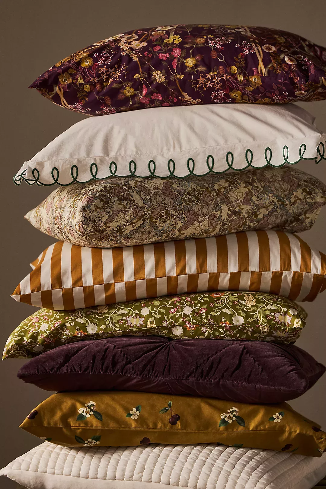 Trending Amazon Bedroom Finds Right Now  Discover amazon bedroom finds that improve storage organization and everyday comfort  Perfect for bedrooms apartments and small spaces  Explore the top rated amazon bedroom essentials right now  #AmazonBedroomEssentials #BedroomProducts #CozyBedroom